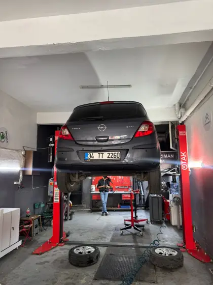 AS-CAR Servis atölyesinde otomatik şanzıman ve motor mekanik çalışması — 60